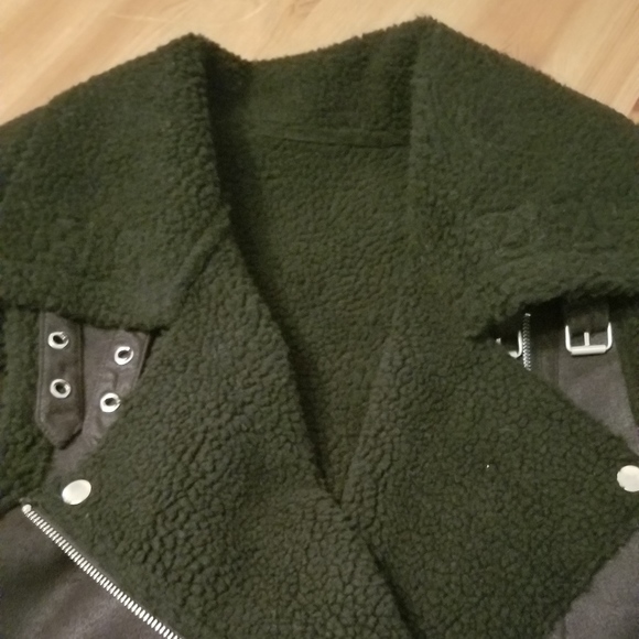 MICHAEL Michael Kors Faux Suede Vest Medium - Picture 5 of 8